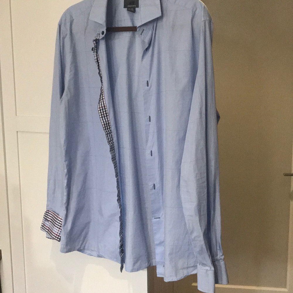 H&M blue plaid button down
